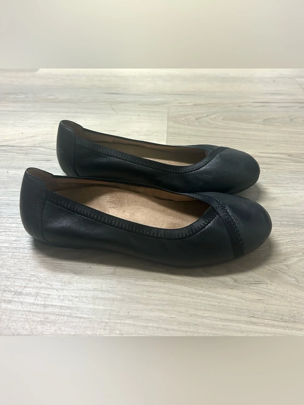 Vionic Ballet Flats Caroll Womens 7.5 Black Leather Slip On Comfort Classic Chic